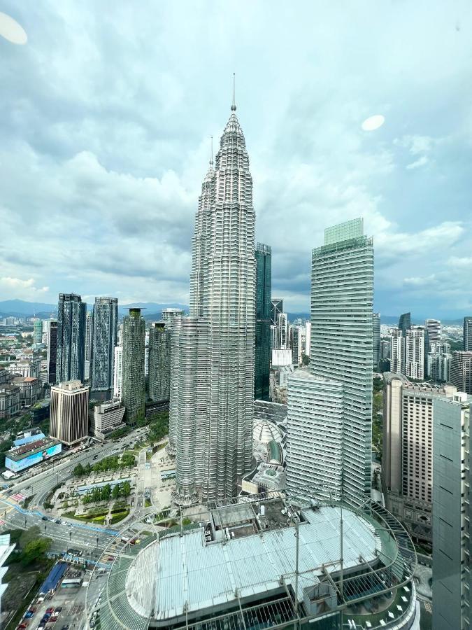 Sky Klcc By Genesis *